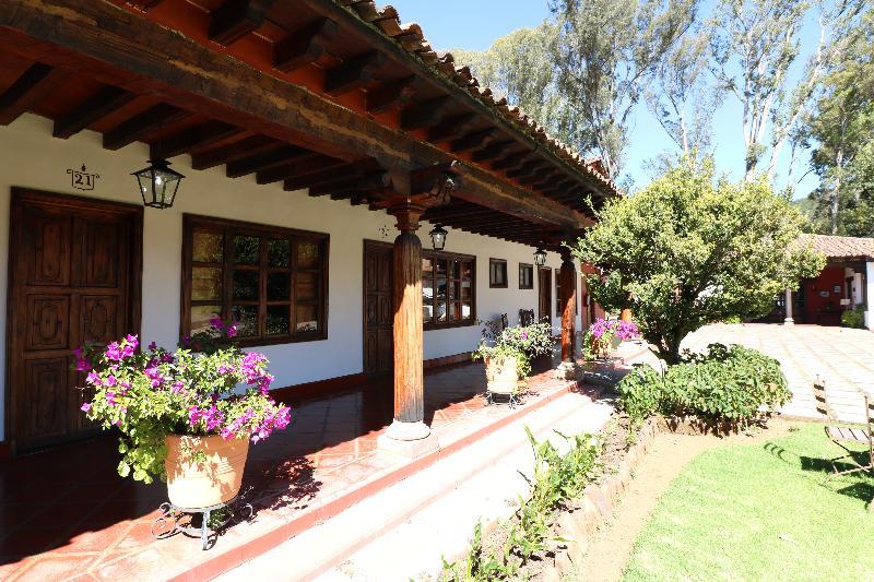 Hosteria San Felipe Пацкуаро Экстерьер фото