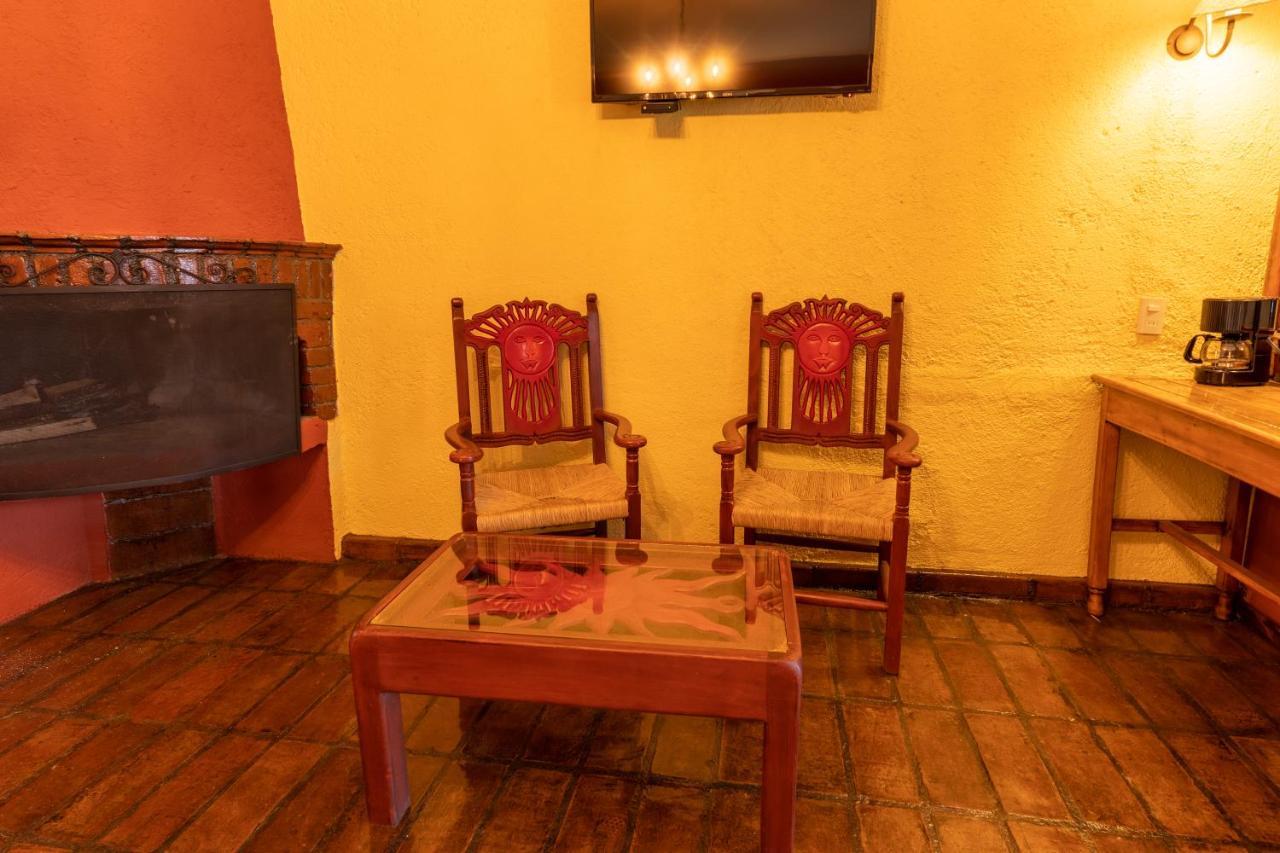 Hosteria San Felipe Пацкуаро Экстерьер фото