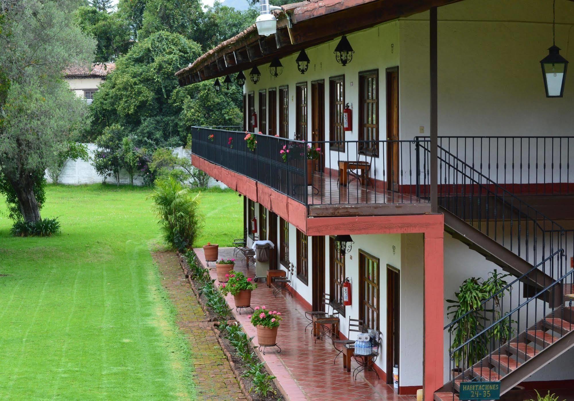 Hosteria San Felipe Пацкуаро Экстерьер фото