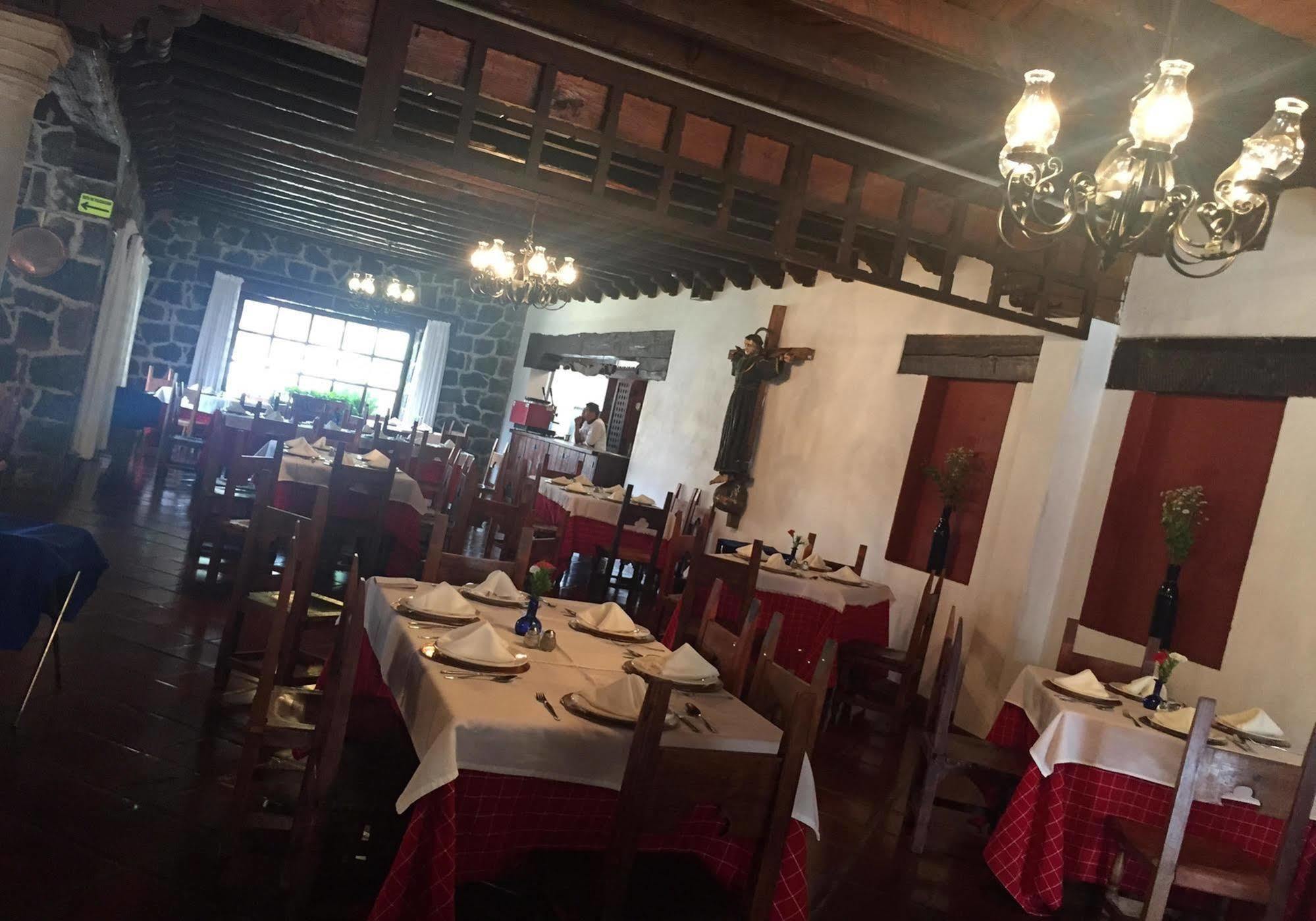 Hosteria San Felipe Пацкуаро Экстерьер фото