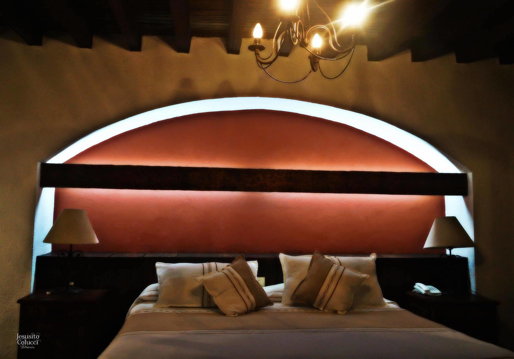 Hosteria San Felipe Пацкуаро Экстерьер фото